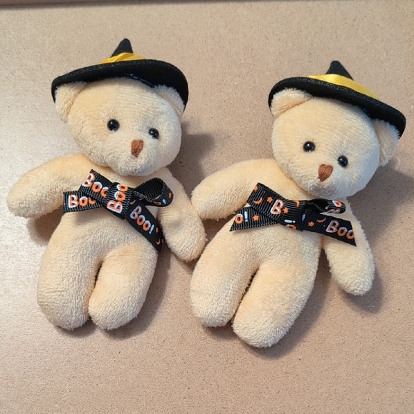 Halloween Teddy Bears with Witch Hats Backpack Charm Set - Picture 1 of 5